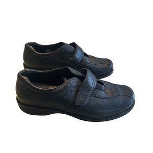 Red Wing Shoes “Emily” Black Leather Loafers